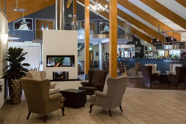 Draycote Hotel