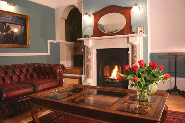 Telstar Guest House