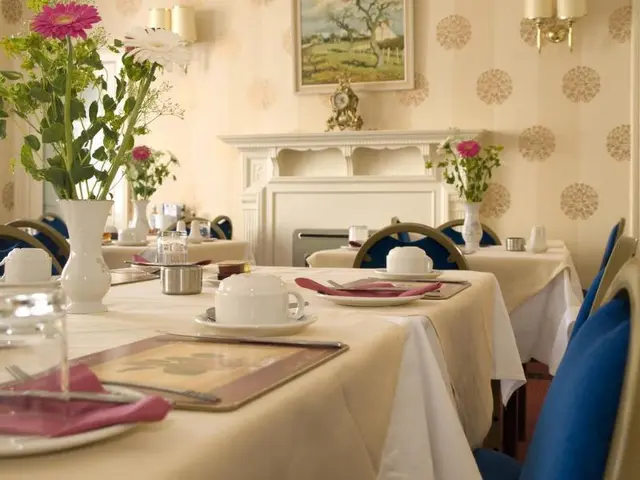 Denewood Hotel