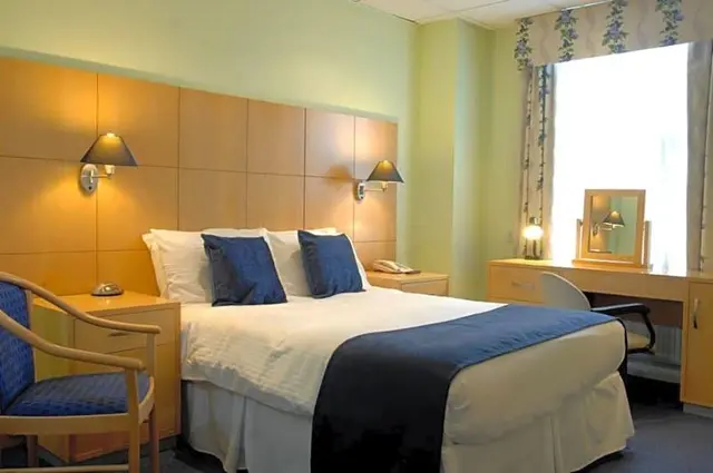 Lysses House Hotel