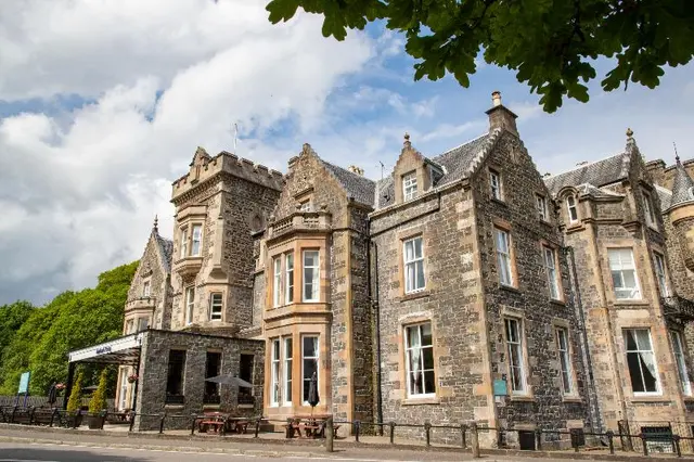 The Tarbet Hotel