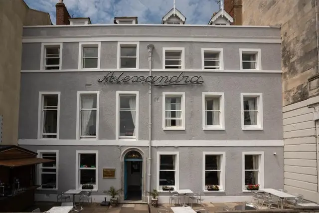Alexandra Hotel