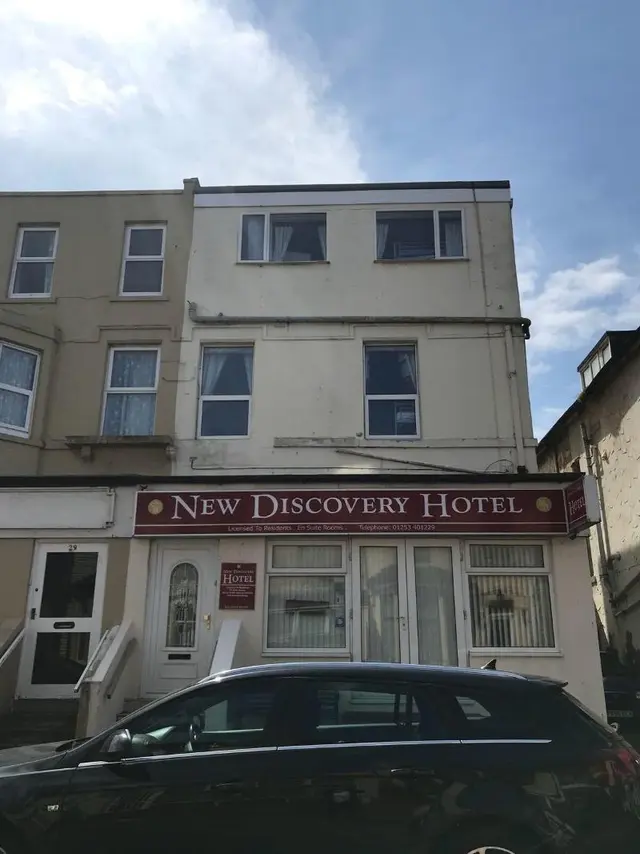 The New Discovery Hotel