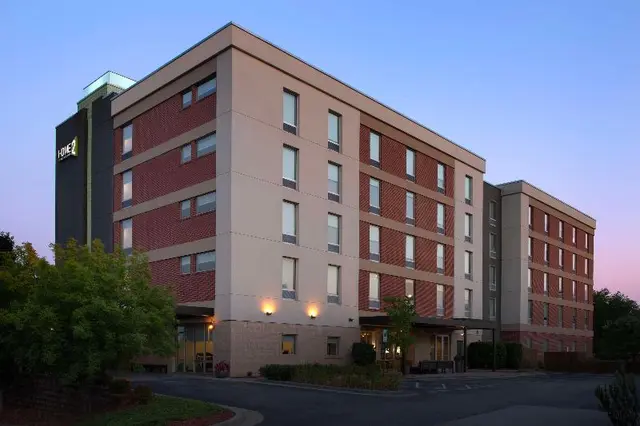 Home2 Suites By Hilton Greensboro Airport