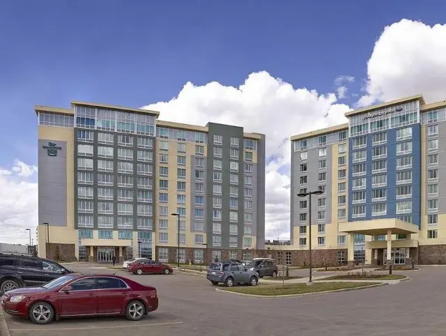 Homewood Suites by Hilton Calgary Airport