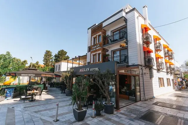 Akkan Luxury Hotel