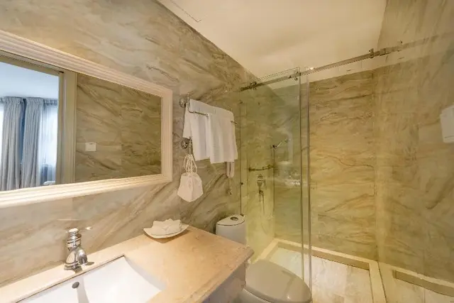A&Em 280 Le Thanh Ton Hotel & Spa