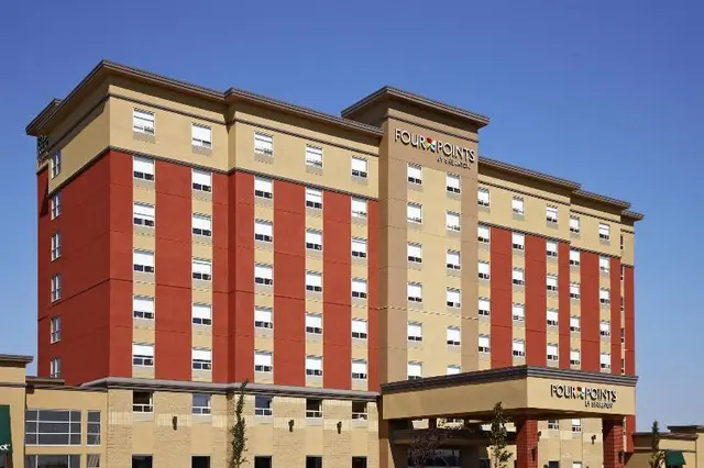 Four Points by Sheraton Edmonton Gateway