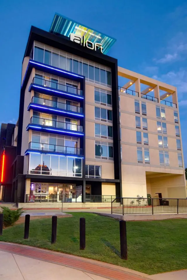 Aloft Oklahoma City Downtown Bricktown