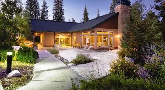 WorldMark McCall
