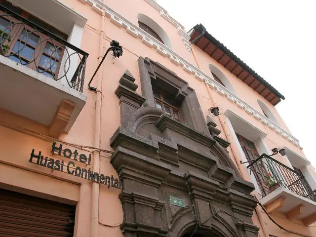 Huasi Continental