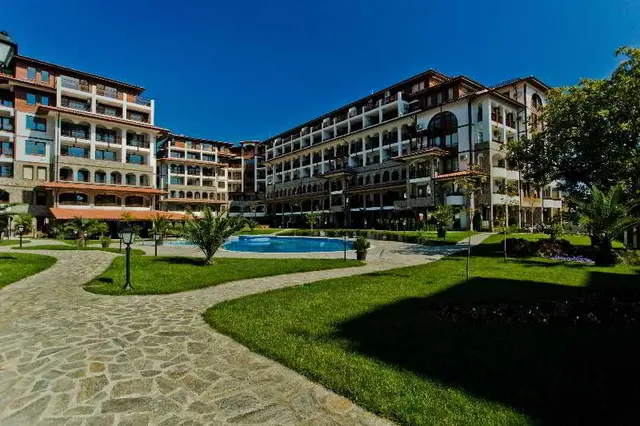 Olymp Apartcomplex