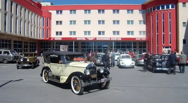 BM International Hotel