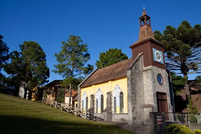 Village Le Canton