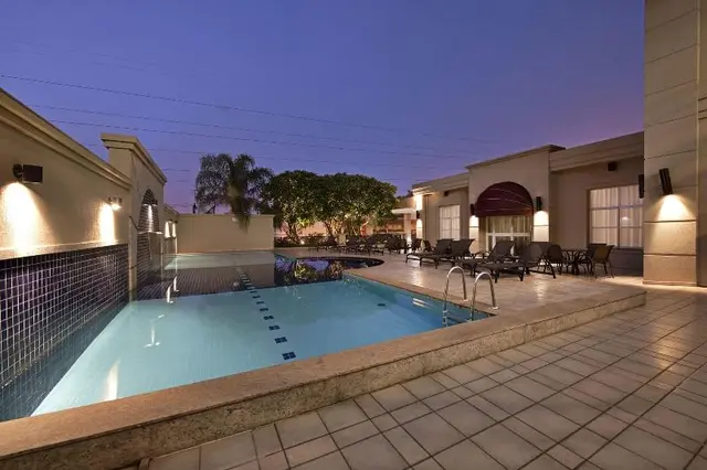 Araucaria Plaza