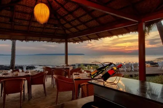 Bay15 Resort