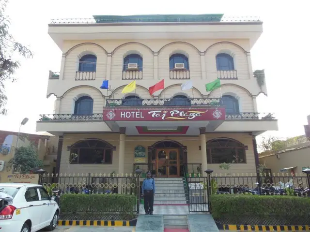 Taj Plaza