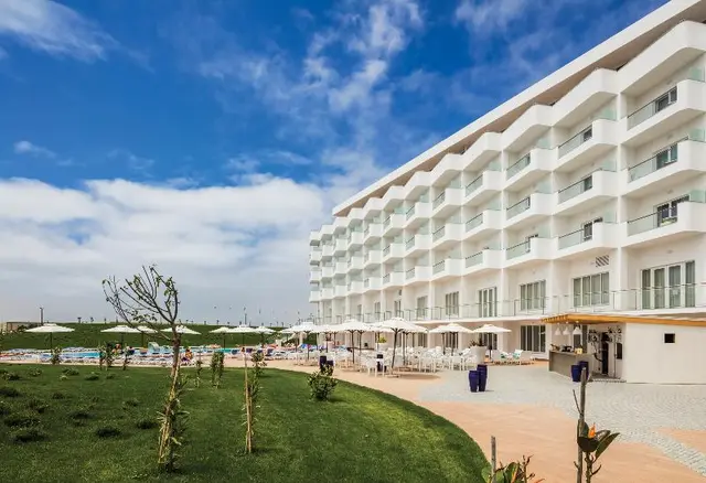 MH Peniche