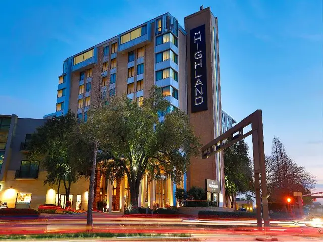 The Highland Dallas, Curio Collection By Hilton