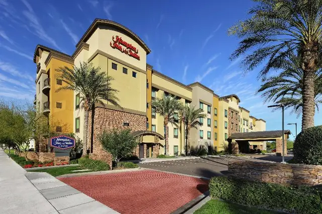 Hampton Inn and Suites Phoenix Tempe