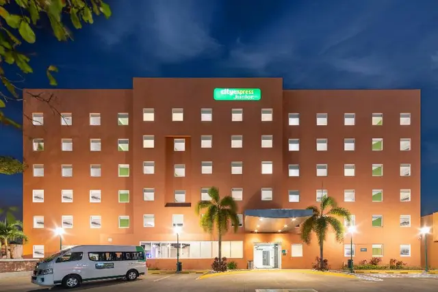 City Express Junior Villahermosa
