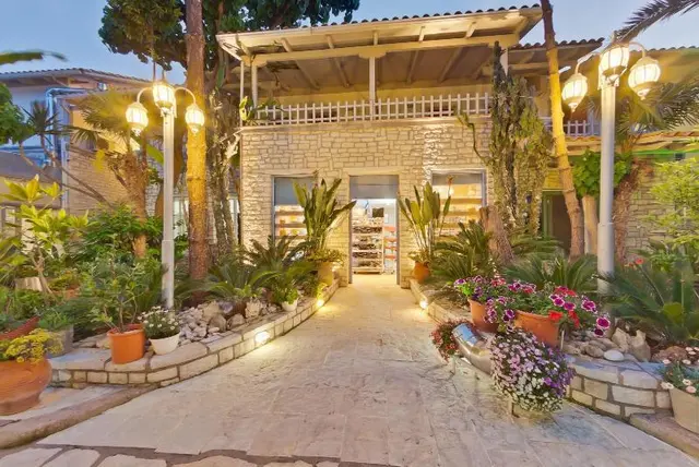 Rouda Bay Beach Hotel