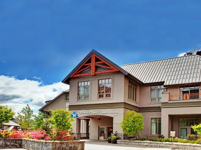 Whistler Peak Lodge