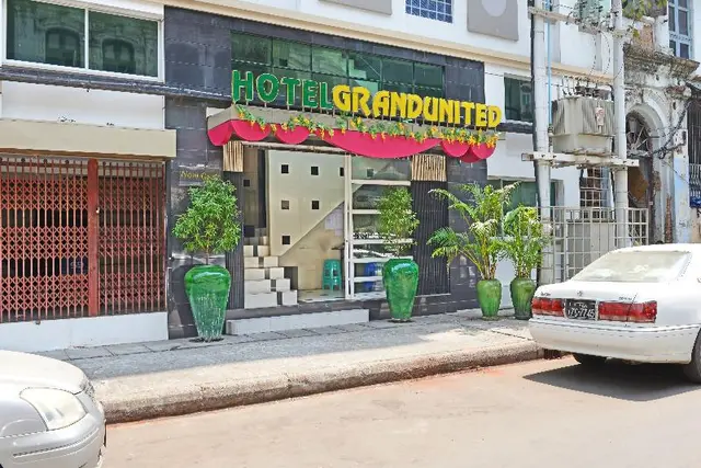 Grand United (Chinatown)