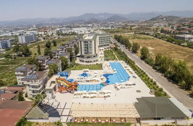 Hedef Beach Resort