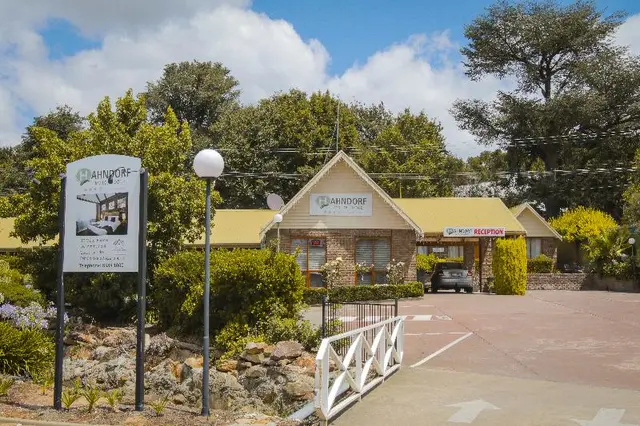 The Hahndorf Lodge