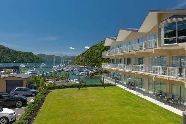 Beachcomber Inn (Picton)