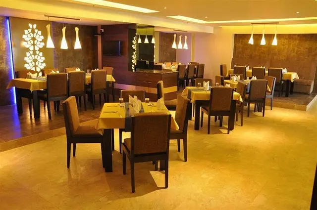 Sapna Clarks Inn