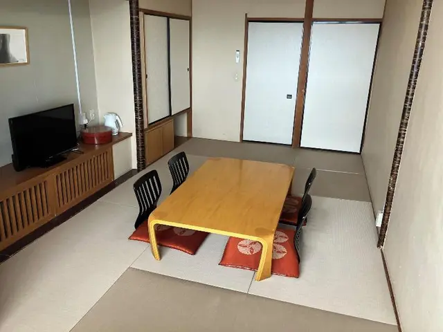 Kusatsu-Onsen Hotel Resort
