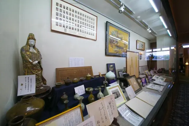 Hitoyoshi Onsen Nabeya Honkan