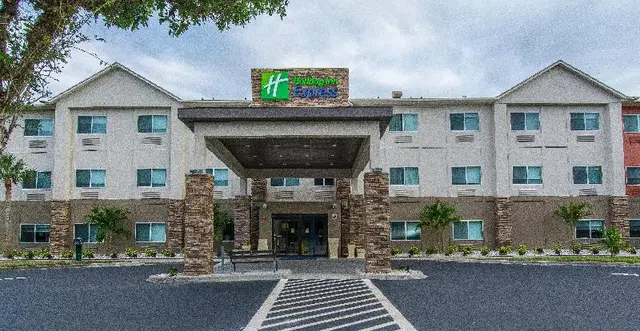 Holiday Inn Express Naples South - I-75