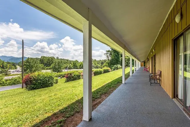 Americas Best Value Inn Franklin By Sonesta