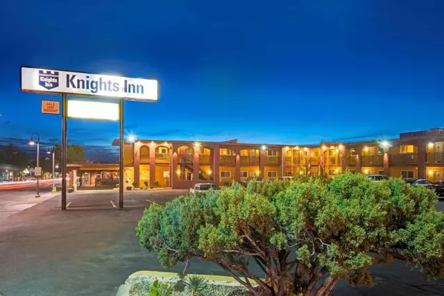 Knights Inn Downtown Albuquerque