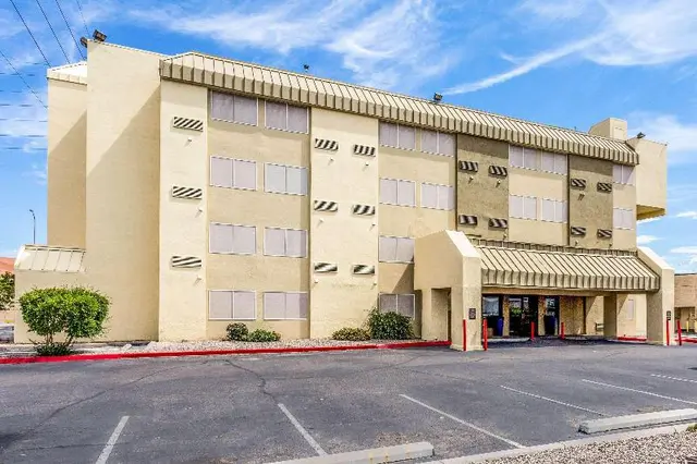 Comfort Inn & Suites Albuquerque Downtown