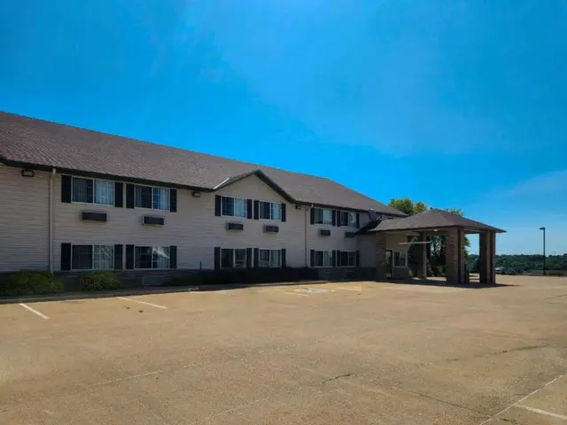MainStay Suites LeClaire - Quad Cities