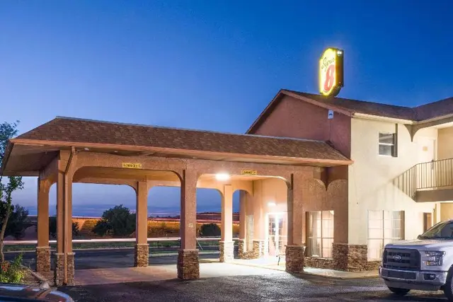 Super 8 by Wyndham Big Spring TX