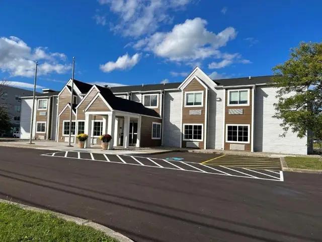 Eva Hotel Buffalo Airport, Bw Signature Collection