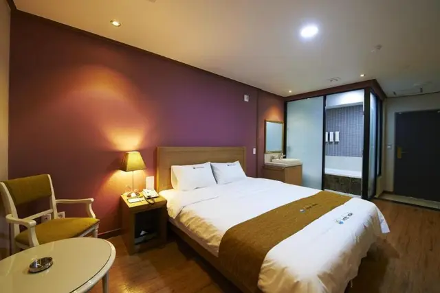 Hotel Noah