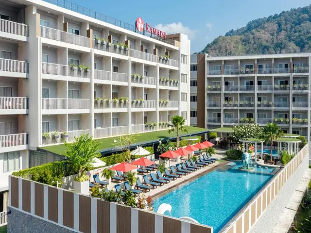 Ramada By Wyndham Phuket Deevana