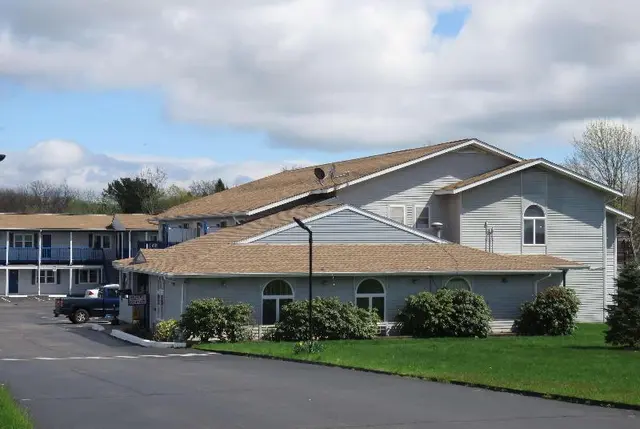 Days Inn By Wyndham Middletown Newport Area