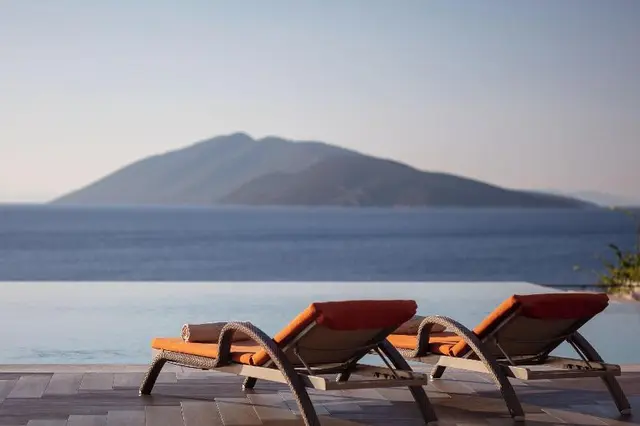 Caresse, A Luxury Collection Resort