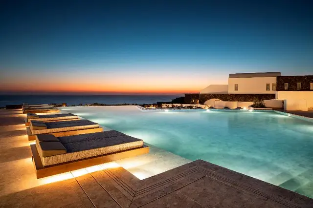 Santo Pure Oia Suites and Villas