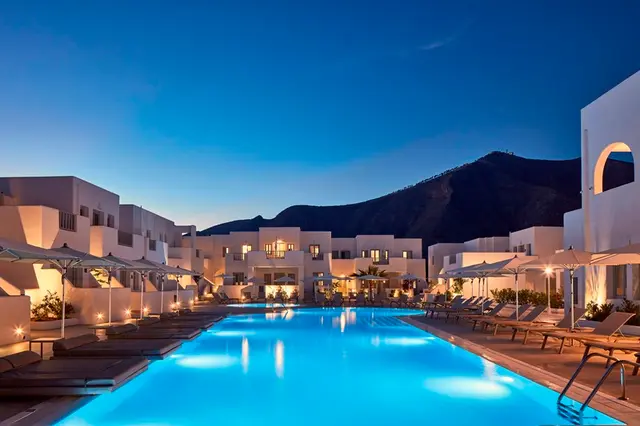 Aqua Blue Beach Hotel