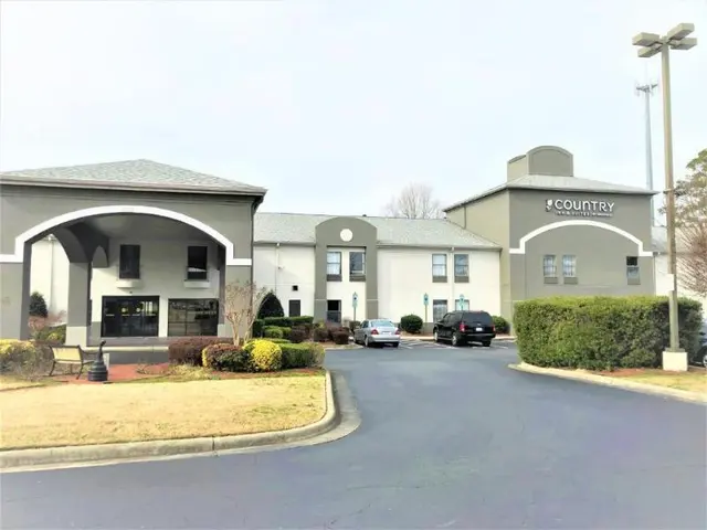 Country Inn & Suites by Radisson Greenville NC