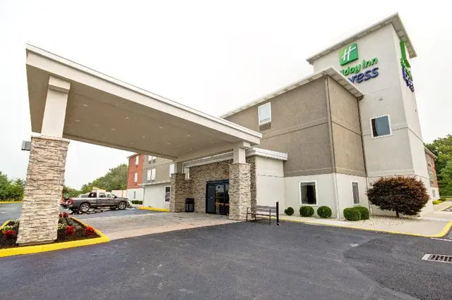 Holiday Inn Express Columbus South