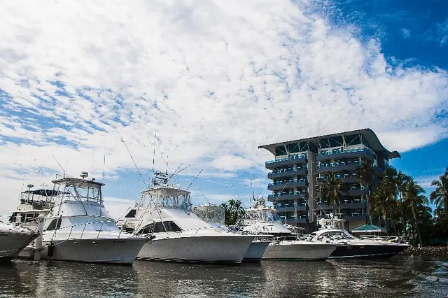 Puerto Azul Boutique Resort & Marina